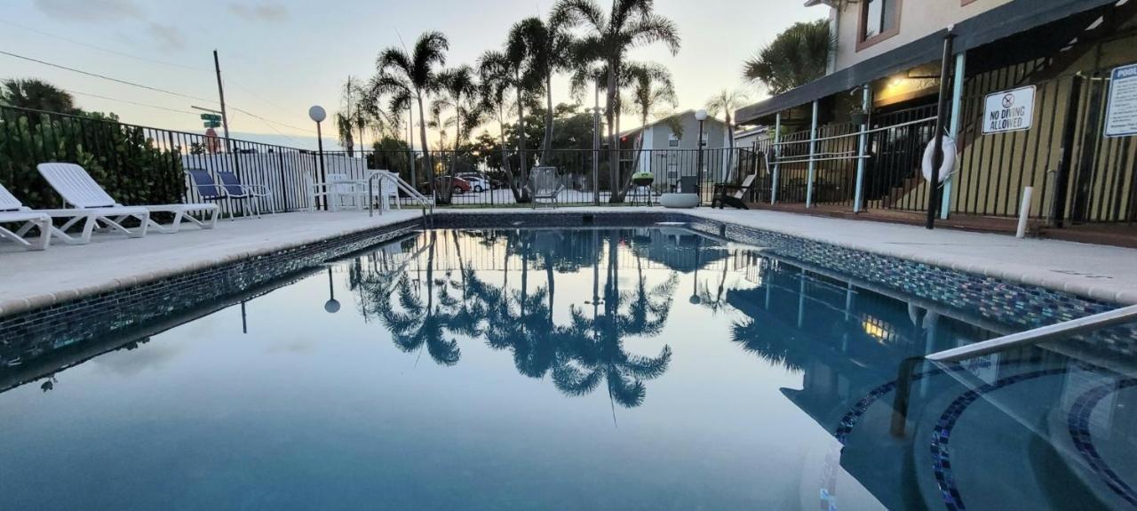 Sunny Palms Inn Lake Worth Beach Exteriér fotografie